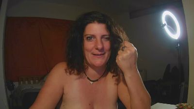 Louna1980 live cam on Cam4