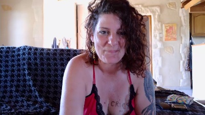 Louna1980 live cam on Cam4