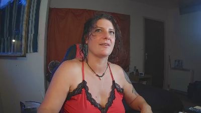 Louna1980 live cam on Cam4