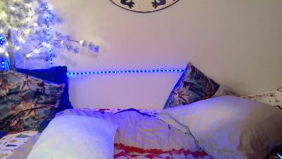 Louna1980 live cam on Cam4
