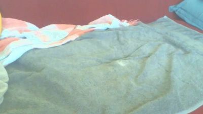 LoupsBlancs live cam on Cam4