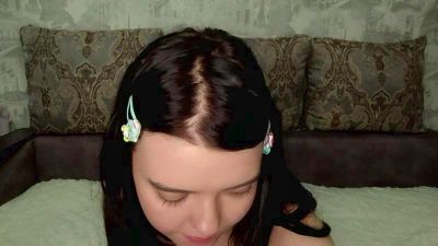 LouraTheberge live cam on Cam4