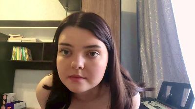 LouraTheberge live cam on Cam4