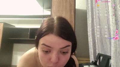 LouraTheberge live cam on Cam4