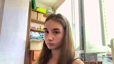 LourieOssola live cam on Cam4