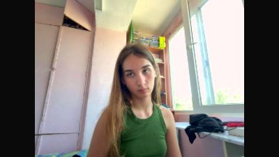 LourieOssola live cam on Cam4