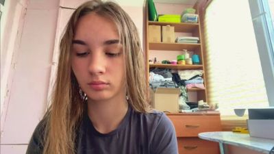 LourieOssola live cam on Cam4