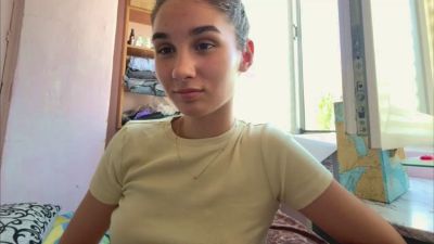 LourieOssola live cam on Cam4