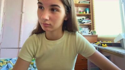 LourieOssola live cam on Cam4