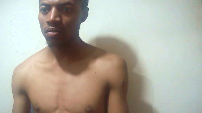 Lovainathiery live cam on Cam4