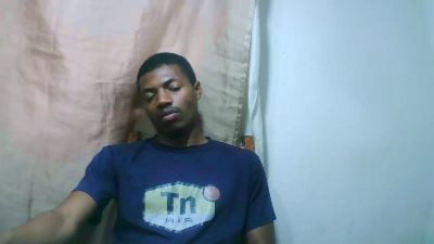 Lovainathiery live cam on Cam4