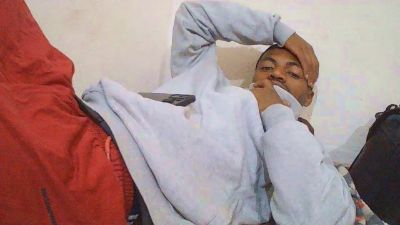 Lovainathiery live cam on Cam4