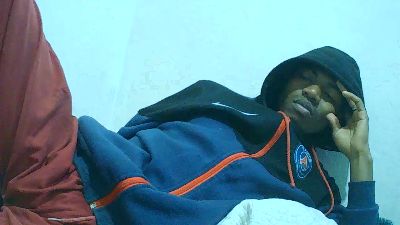 Lovainathiery live cam on Cam4