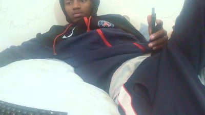 Lovainathiery live cam on Cam4