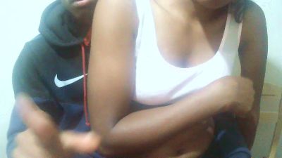 Lovainathiery live cam on Cam4