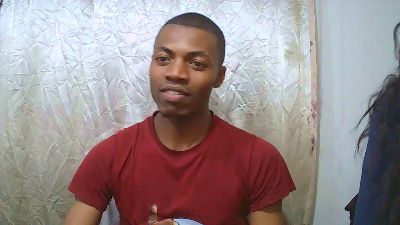 Lovainathiery live cam on Cam4