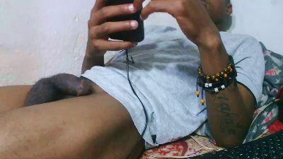 Lovainathiery live cam on Cam4