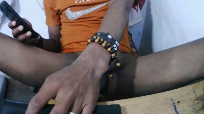 Lovainathiery live cam on Cam4