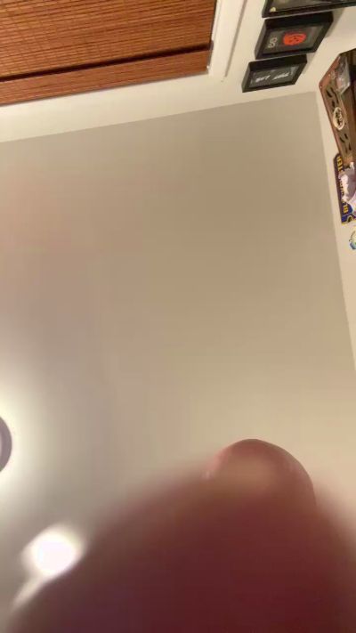 Love2cum4200 live cam on Cam4