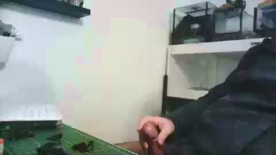 LoveBigTis live cam on Cam4