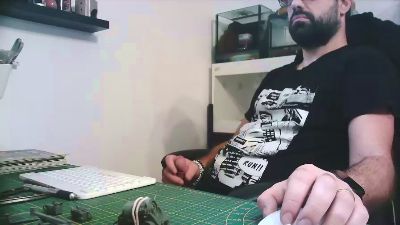 LoveBigTis live cam on Cam4