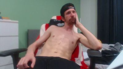 LoveElusiveGirl live cam on Cam4