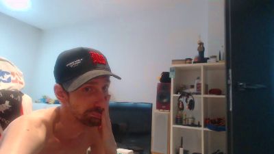 LoveElusiveGirl live cam on Cam4