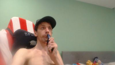 LoveElusiveGirl live cam on Cam4