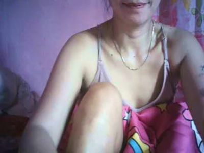 LoveSucking69 live cam on Cam4