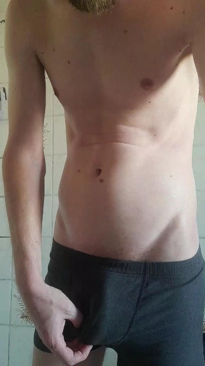 Love_them_curvi live cam on Cam4