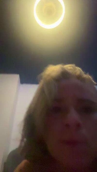 Loveallthetime webcam mujer en vivo desde Reino Unido