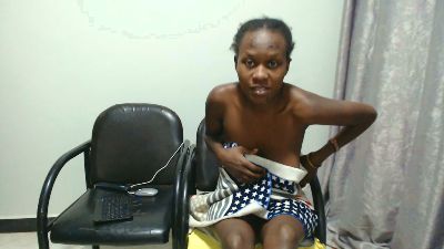 LovedKatie live cam on Cam4