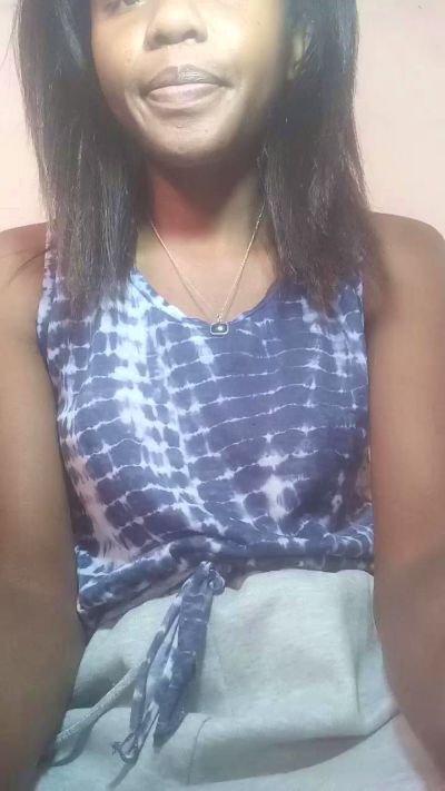 Lovegyal4 live cam on Cam4