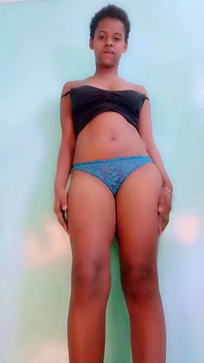 LovelyG live cam on Cam4