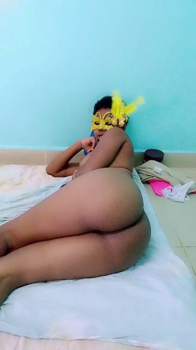 LovelyG live cam on Cam4