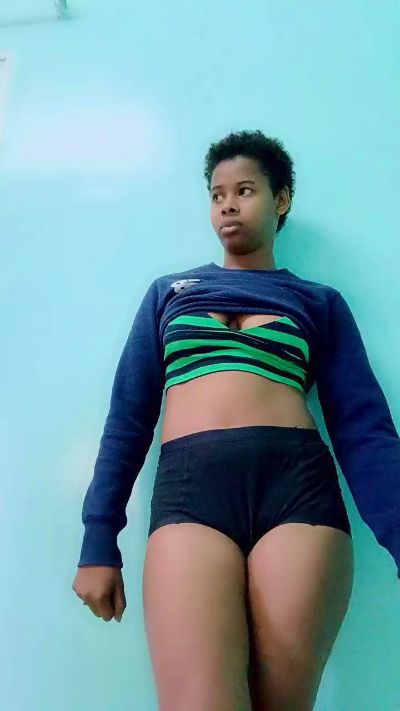 LovelyG live cam on Cam4