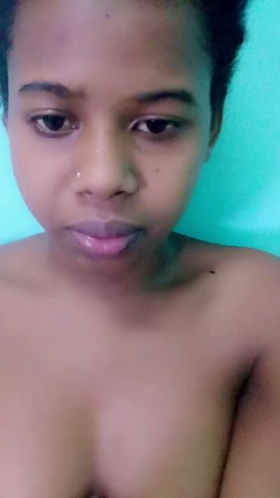 LovelyG live cam on Cam4