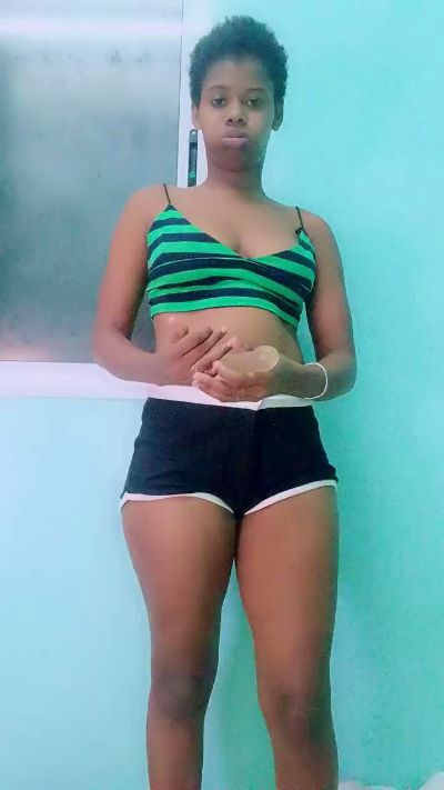 LovelyG live cam on Cam4