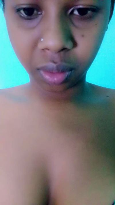 LovelyG live cam on Cam4