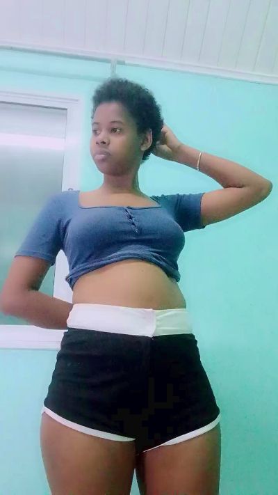 LovelyG live cam on Cam4
