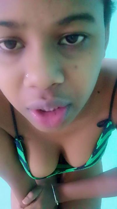 LovelyG live cam on Cam4