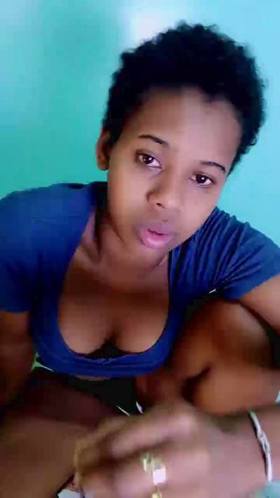 LovelyG live cam on Cam4
