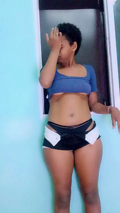 LovelyG live cam on Cam4