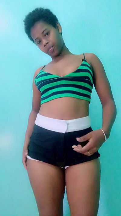 LovelyG live cam on Cam4