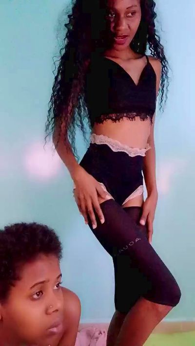 LovelyG live cam on Cam4