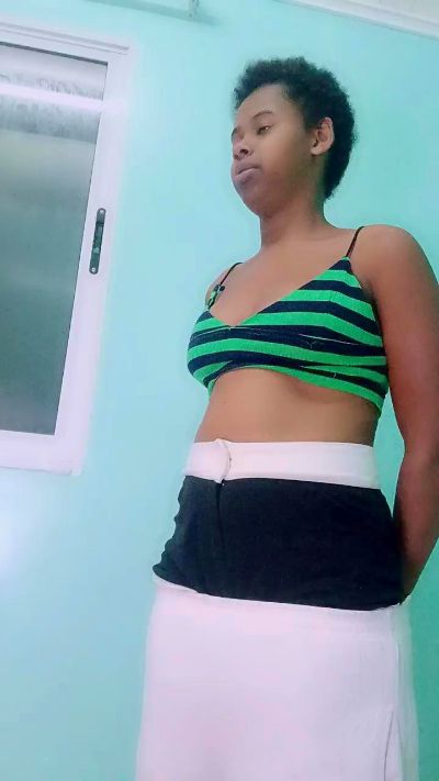 LovelyG live cam on Cam4