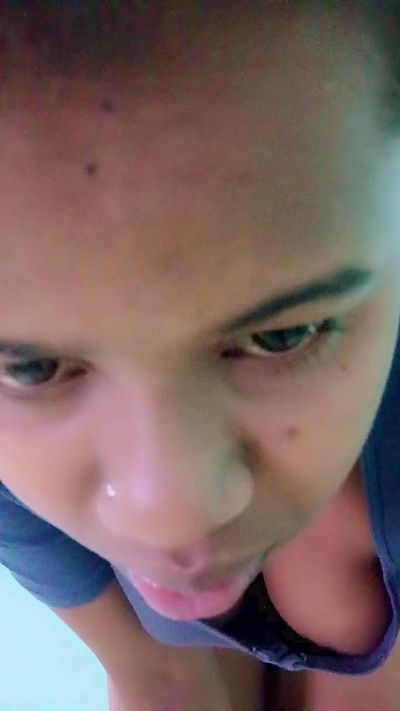 LovelyG live cam on Cam4