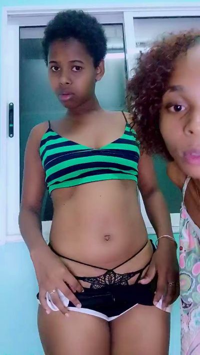 LovelyG live cam on Cam4