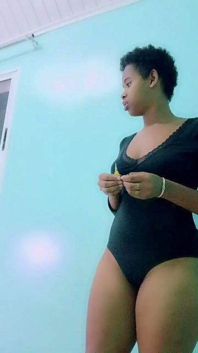 LovelyG live cam on Cam4