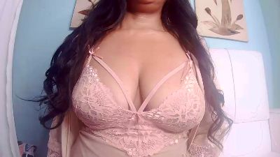 LovelySmile3 live cam on Cam4